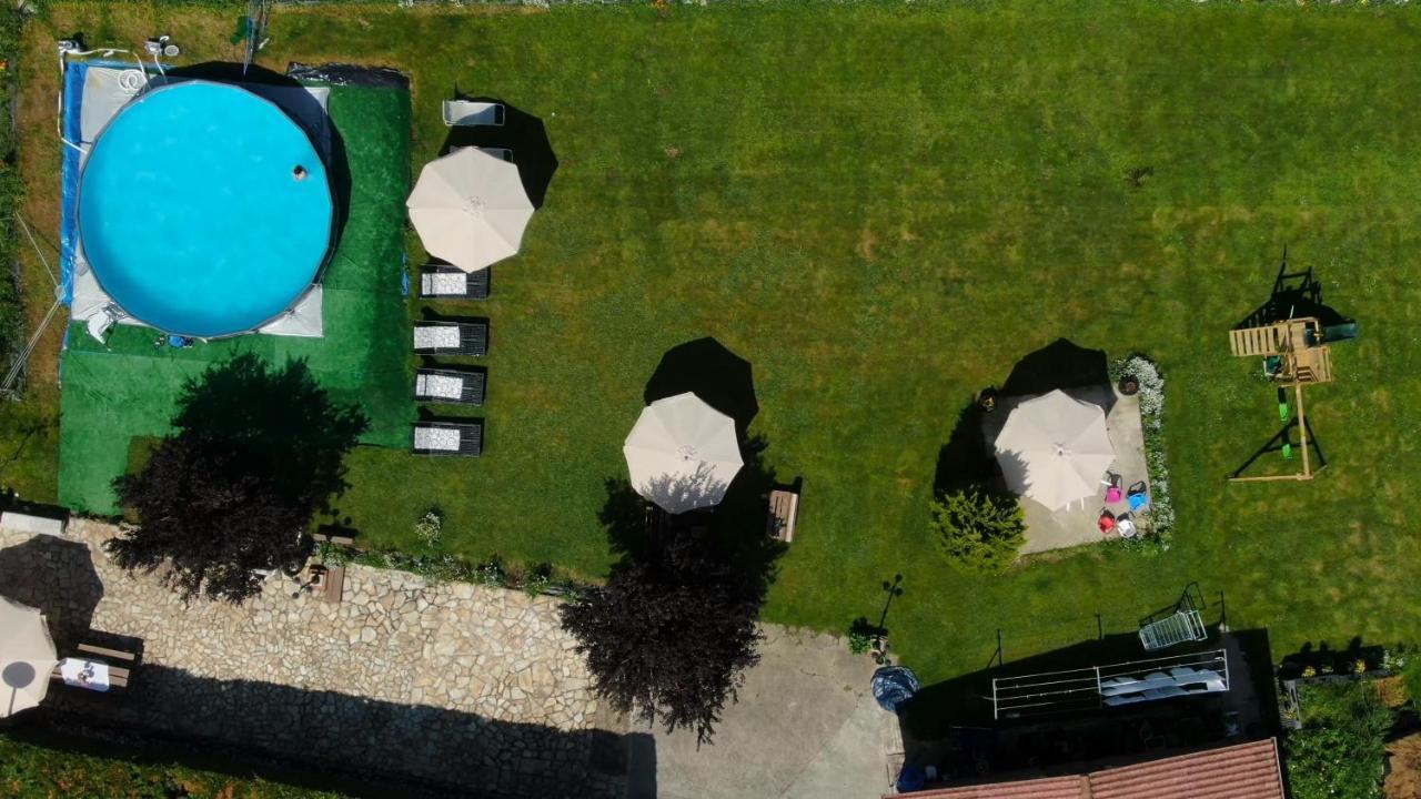 Casa Madrazo Con Piscina Y Parrillas Praves Esterno foto
