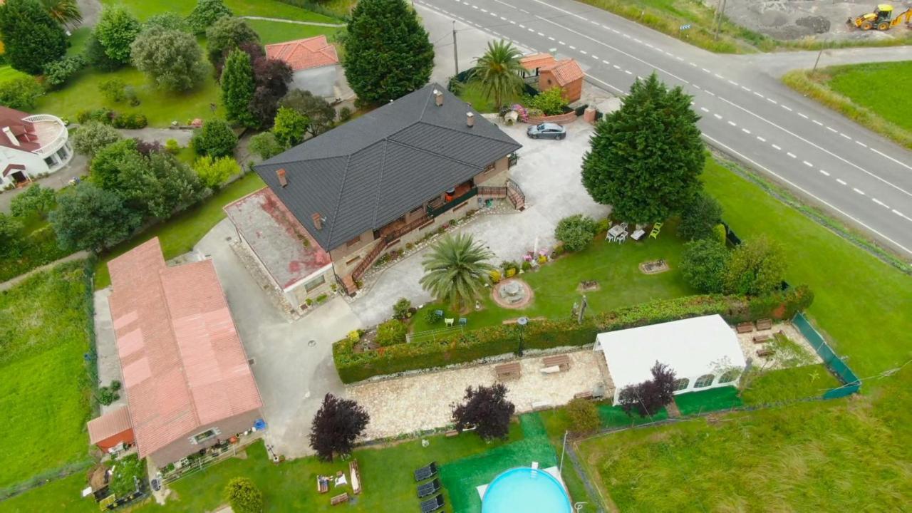 Casa Madrazo Con Piscina Y Parrillas Praves Esterno foto