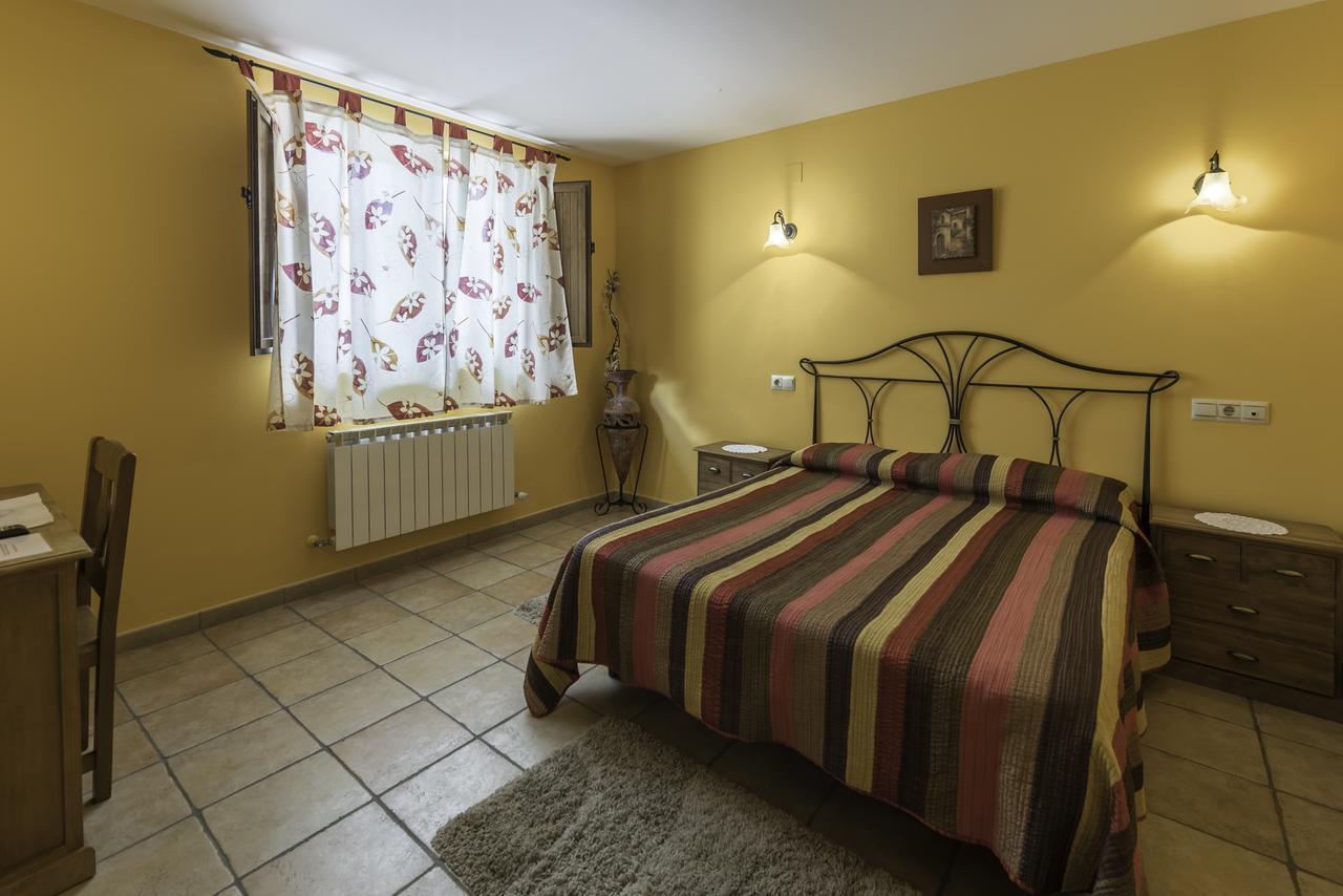 Casa Madrazo Con Piscina Y Parrillas Praves Esterno foto