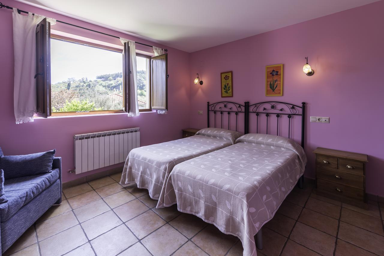 Casa Madrazo Con Piscina Y Parrillas Praves Esterno foto
